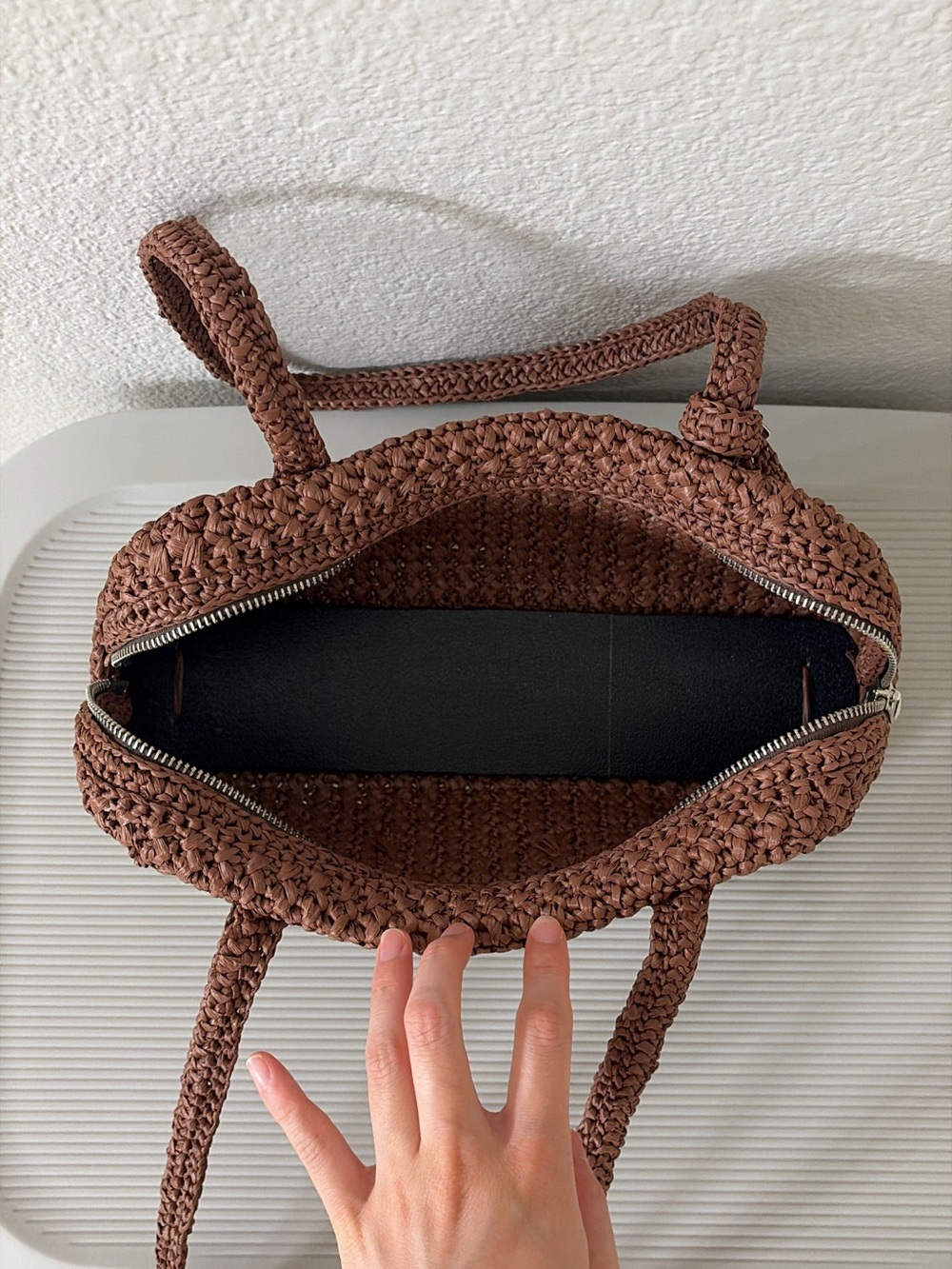 🤎 Handmade Korean Woven Shoulder Bag - Picture 3 of 7